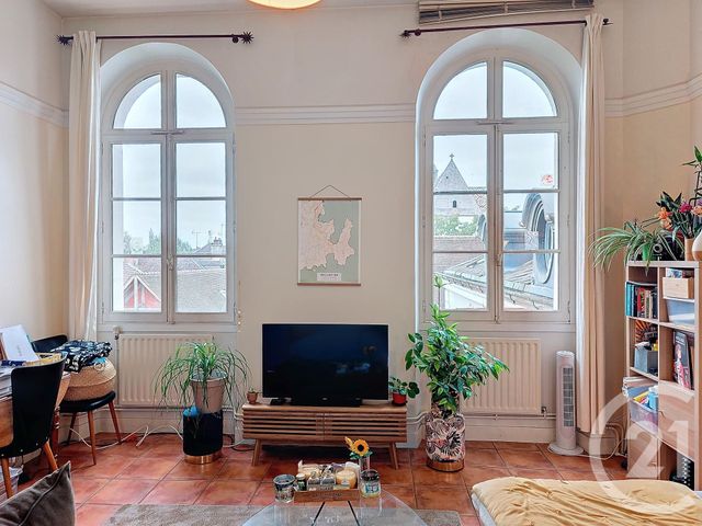 Afficher la photo en grand Appartement à vendre - 3 pièces - 57.81 m2 - TROYES - 10 - CHAMPAGNE-ARDENNE - Century 21 Lairé Immobilier