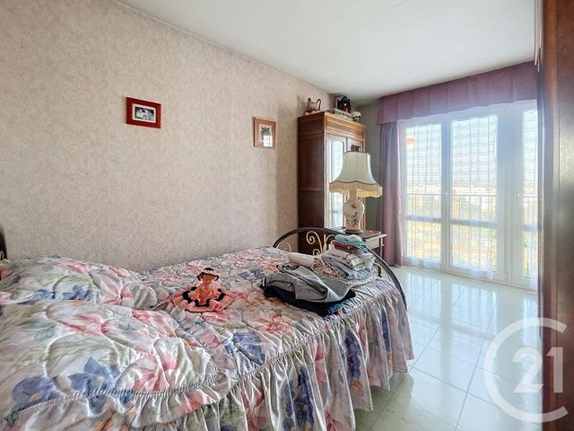 Appartement à vendre - 4 pièces - 74.0 m2 - TROYES - 10 - CHAMPAGNE-ARDENNE - Century 21 Lairé Immobilier