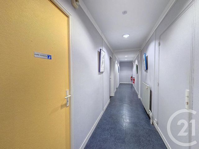 commerce à louer - 45.0 m2 - TROYES - 10 - CHAMPAGNE-ARDENNE - Century 21 Lairé Immobilier