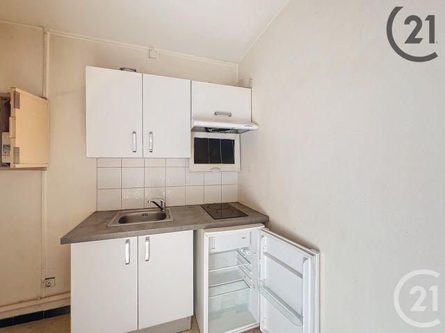  - ST JULIEN LES VILLAS - 