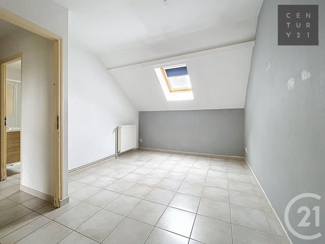 Appartement F4 à vendre - 4 pièces - 95.0 m2 - ST ANDRE LES VERGERS - 10 - CHAMPAGNE-ARDENNE - Century 21 Lairé Immobilier