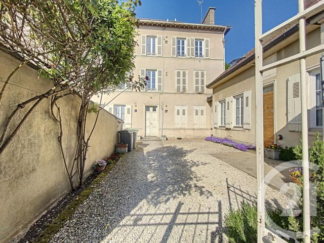 Appartement F2 à louer - 2 pièces - 45.0 m2 - STE SAVINE - 10 - CHAMPAGNE-ARDENNE - Century 21 Lairé Immobilier