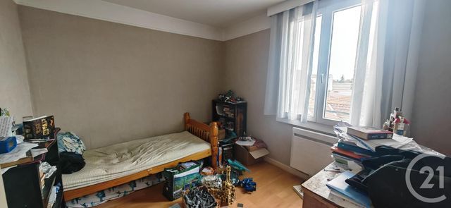 Appartement F3 à vendre - 3 pièces - 59.84 m2 - STE SAVINE - 10 - CHAMPAGNE-ARDENNE - Century 21 Lairé Immobilier