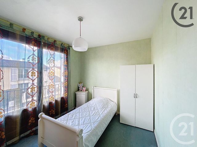 maison à vendre - 5 pièces - 90.54 m2 - LA CHAPELLE ST LUC - 10 - CHAMPAGNE-ARDENNE - Century 21 Lairé Immobilier