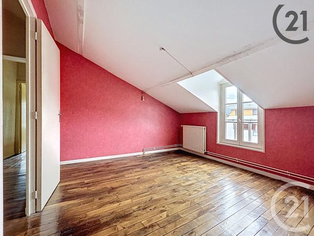 Appartement T4 à vendre - 4 pièces - 74.3 m2 - 10 - CHAMPAGNE-ARDENNE - Century 21 Lairé Immobilier