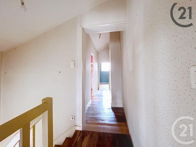 Appartement T4 à vendre - 4 pièces - 74.3 m2 - 10 - CHAMPAGNE-ARDENNE - Century 21 Lairé Immobilier