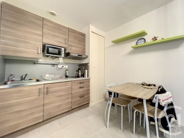 Appartement Studio à louer - 1 pièce - 24.0 m2 - TROYES - 10 - CHAMPAGNE-ARDENNE - Century 21 Lairé Immobilier