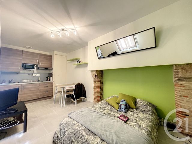 Appartement Studio à louer - 1 pièce - 24.0 m2 - TROYES - 10 - CHAMPAGNE-ARDENNE - Century 21 Lairé Immobilier