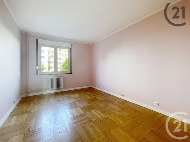 Appartement F5 à vendre - 4 pièces - 94.7 m2 - TROYES - 10 - CHAMPAGNE-ARDENNE - Century 21 Lairé Immobilier
