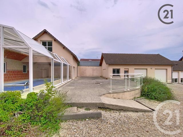 Afficher la photo en grand maison à vendre - 6 pièces - 168.0 m2 - DIERREY ST JULIEN - 10 - CHAMPAGNE-ARDENNE - Century 21 Lairé Immobilier