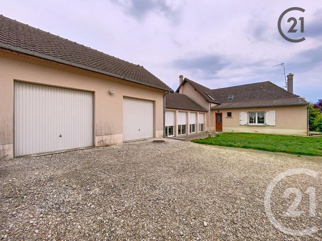 Afficher la photo en grand maison à vendre - 6 pièces - 168.0 m2 - DIERREY ST JULIEN - 10 - CHAMPAGNE-ARDENNE - Century 21 Lairé Immobilier