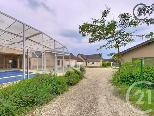 Afficher la photo en grand maison à vendre - 6 pièces - 168.0 m2 - DIERREY ST JULIEN - 10 - CHAMPAGNE-ARDENNE - Century 21 Lairé Immobilier