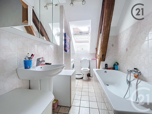 Appartement à vendre - 3 pièces - 38.0 m2 - STE SAVINE - 10 - CHAMPAGNE-ARDENNE - Century 21 Lairé Immobilier