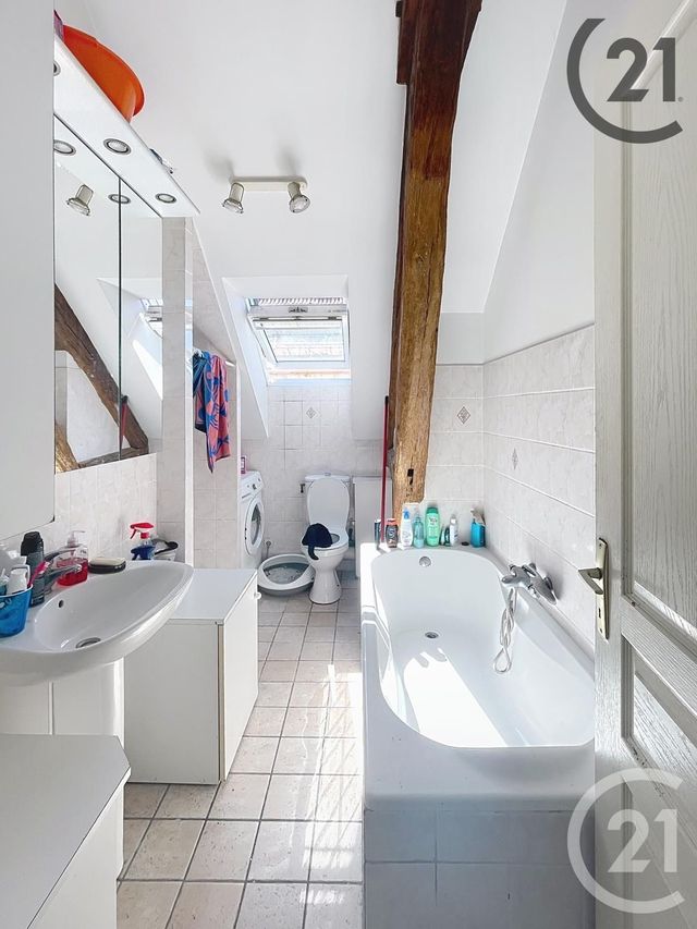Appartement à vendre - 3 pièces - 42.81 m2 - STE SAVINE - 10 - CHAMPAGNE-ARDENNE - Century 21 Lairé Immobilier