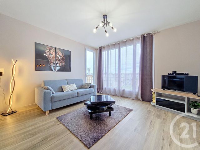 Appartement à louer - 4 pièces - 64.35 m2 - TROYES - 10 - CHAMPAGNE-ARDENNE - Century 21 Lairé Immobilier
