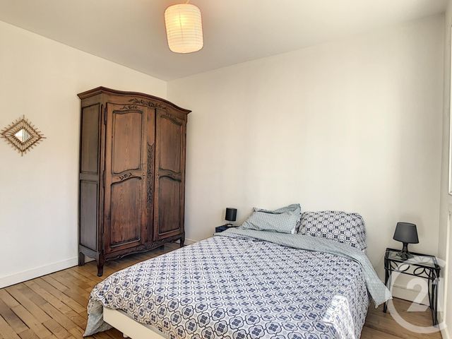 Afficher la photo en grand Appartement F3 à louer - 3 pièces - 78.0 m2 - TROYES - 10 - CHAMPAGNE-ARDENNE - Century 21 Lairé Immobilier