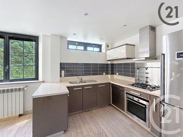 Appartement F4 à vendre - 4 pièces - 118.0 m2 - STE SAVINE - 10 - CHAMPAGNE-ARDENNE - Century 21 Lairé Immobilier