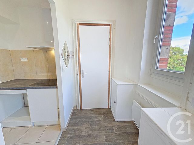 Appartement F2 à louer - 2 pièces - 53.71 m2 - TROYES - 10 - CHAMPAGNE-ARDENNE - Century 21 Lairé Immobilier