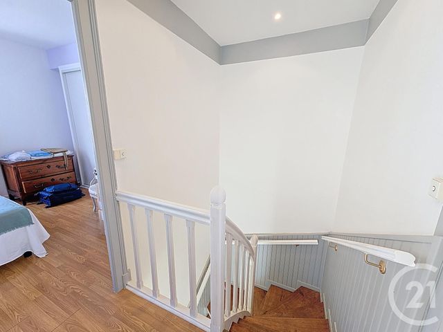 maison à louer - 4 pièces - 82.0 m2 - TROYES - 10 - CHAMPAGNE-ARDENNE - Century 21 Lairé Immobilier