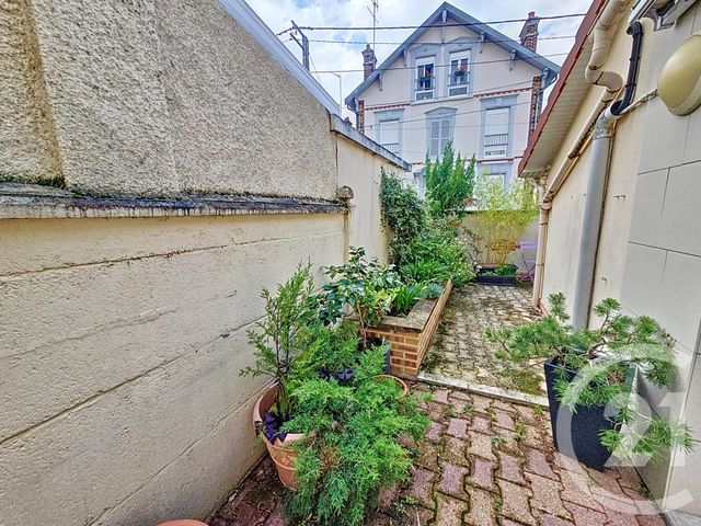 maison à louer - 4 pièces - 82.0 m2 - TROYES - 10 - CHAMPAGNE-ARDENNE - Century 21 Lairé Immobilier