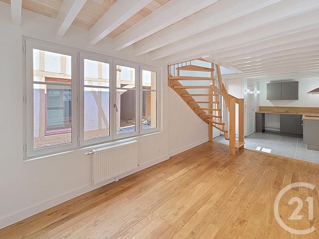 Appartement F2 bis à louer - 2 pièces - 46.16 m2 - TROYES - 10 - CHAMPAGNE-ARDENNE - Century 21 Lairé Immobilier