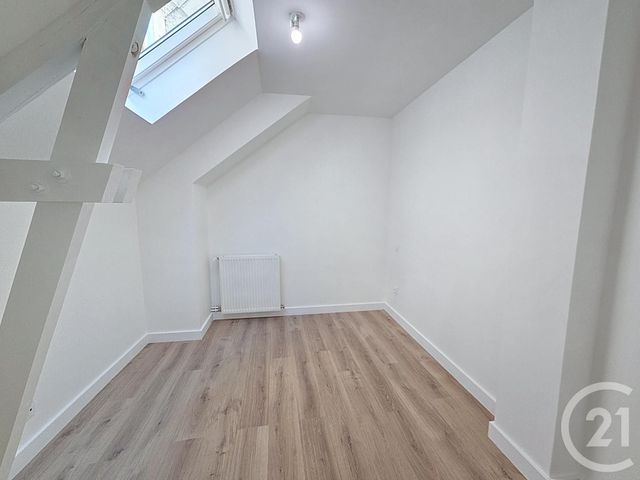 Appartement F2 bis à louer - 2 pièces - 46.16 m2 - TROYES - 10 - CHAMPAGNE-ARDENNE - Century 21 Lairé Immobilier