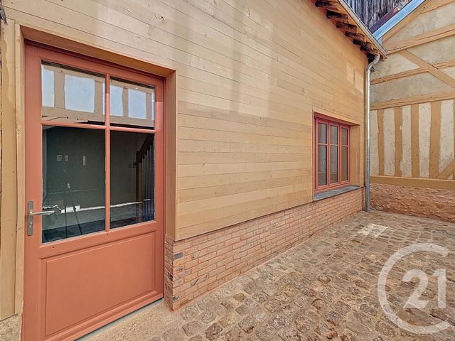 Appartement F2 bis à louer - 2 pièces - 46.16 m2 - TROYES - 10 - CHAMPAGNE-ARDENNE - Century 21 Lairé Immobilier