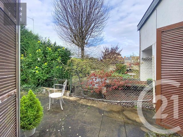 Appartement T4 à louer - 4 pièces - 76.0 m2 - TROYES - 10 - CHAMPAGNE-ARDENNE - Century 21 Lairé Immobilier