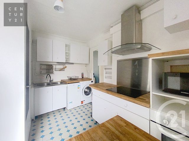 Appartement T4 à louer - 4 pièces - 76.0 m2 - TROYES - 10 - CHAMPAGNE-ARDENNE - Century 21 Lairé Immobilier