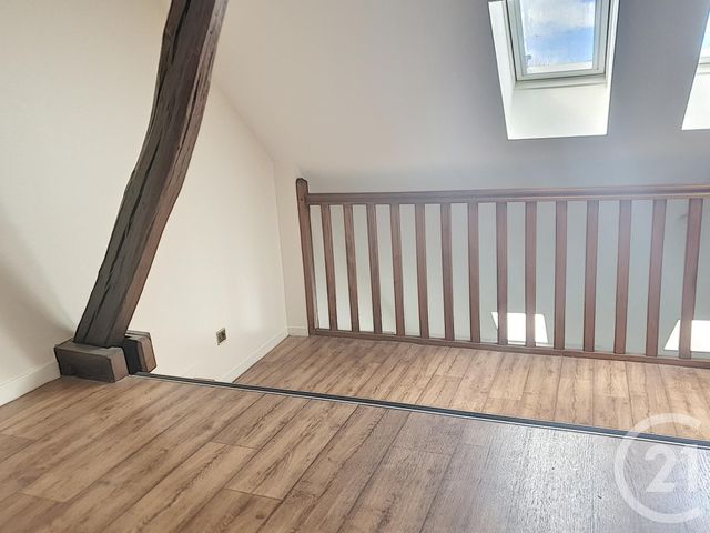 Appartement Duplex à louer - 2 pièces - 51.0 m2 - TROYES - 10 - CHAMPAGNE-ARDENNE - Century 21 Lairé Immobilier