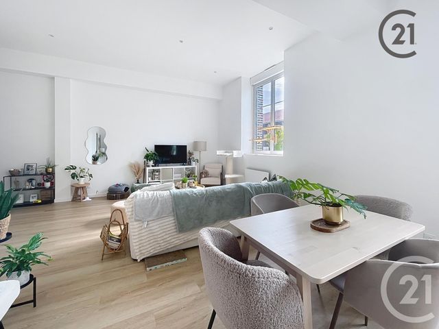 Appartement F4 à vendre None