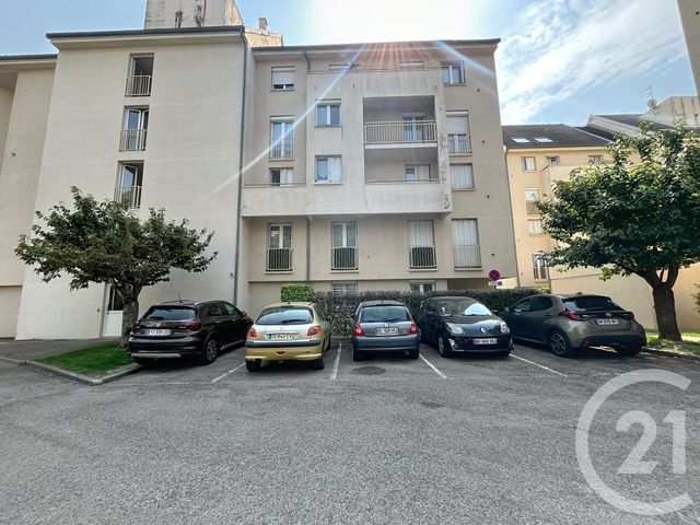 Appartement T1 à vendre - 1 pièce - 29.0 m2 - TROYES - 10 - CHAMPAGNE-ARDENNE - Century 21 Lairé Immobilier