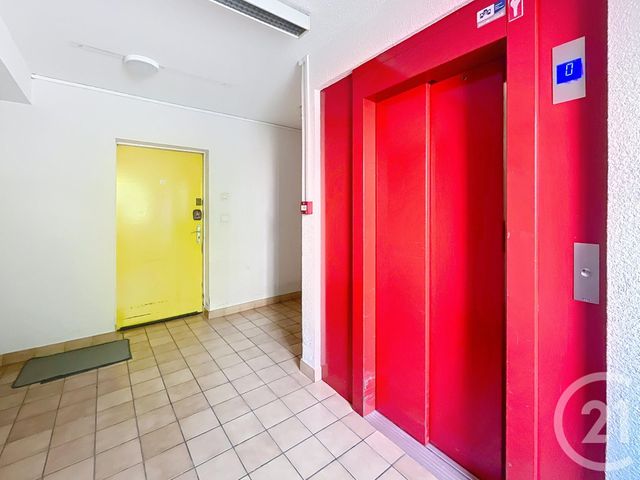 Appartement T1 à vendre - 1 pièce - 29.0 m2 - TROYES - 10 - CHAMPAGNE-ARDENNE - Century 21 Lairé Immobilier