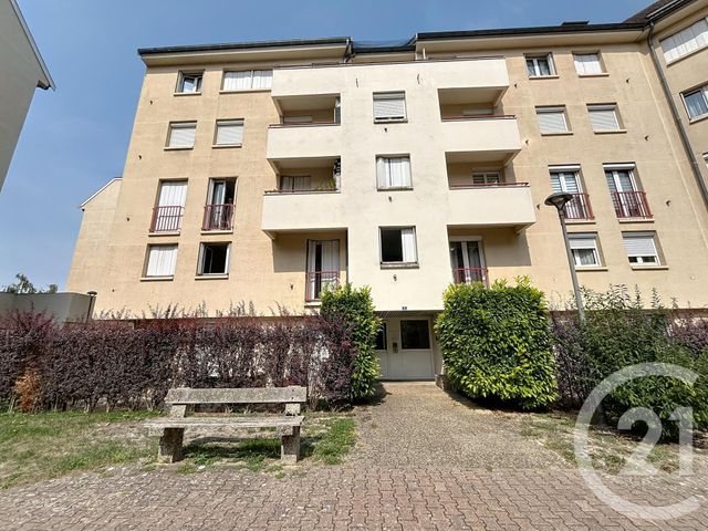 Appartement T1 à vendre - 1 pièce - 29.0 m2 - TROYES - 10 - CHAMPAGNE-ARDENNE - Century 21 Lairé Immobilier