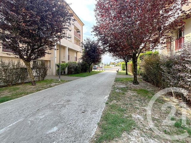 Appartement T1 à vendre - 1 pièce - 29.0 m2 - TROYES - 10 - CHAMPAGNE-ARDENNE - Century 21 Lairé Immobilier