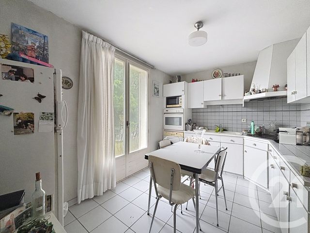 maison à vendre - 4 pièces - 80.0 m2 - ST ANDRE LES VERGERS - 10 - CHAMPAGNE-ARDENNE - Century 21 Lairé Immobilier