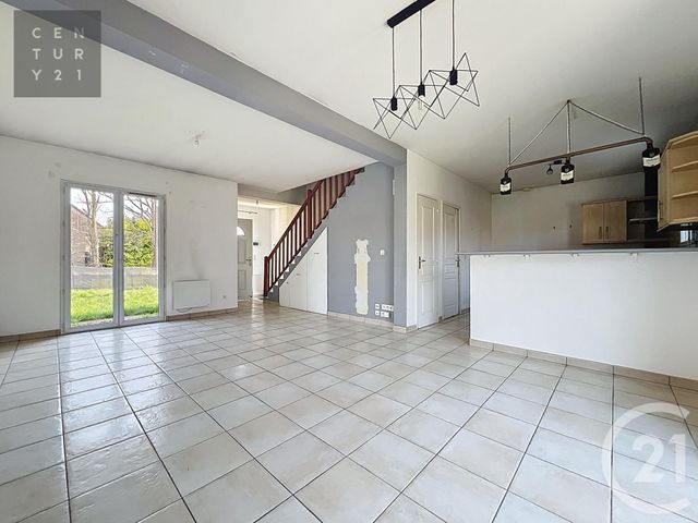 maison à vendre - 5 pièces - 82.44 m2 - ST ANDRE LES VERGERS - 10 - CHAMPAGNE-ARDENNE - Century 21 Lairé Immobilier