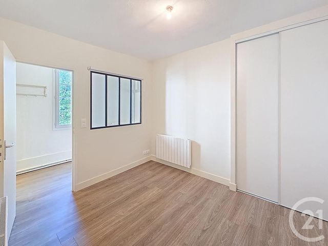 Afficher la photo en grand Appartement à louer - 2 pièces - 53.44 m2 - TROYES - 10 - CHAMPAGNE-ARDENNE - Century 21 Lairé Immobilier