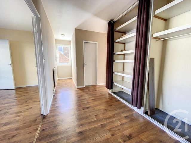 Appartement à louer - 4 pièces - 92.0 m2 - TROYES - 10 - CHAMPAGNE-ARDENNE - Century 21 Lairé Immobilier