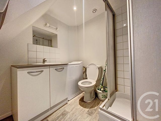 Afficher la photo en grand Appartement F2 à louer - 2 pièces - 35.0 m2 - TROYES - 10 - CHAMPAGNE-ARDENNE - Century 21 Lairé Immobilier