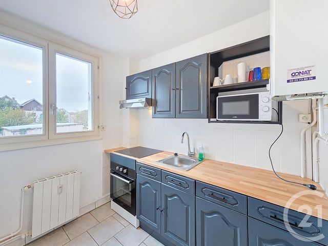 Appartement F3 à louer - 3 pièces - 57.62 m2 - TROYES - 10 - CHAMPAGNE-ARDENNE - Century 21 Lairé Immobilier