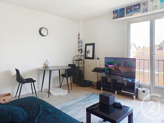 Appartement à vendre - 2 pièces - 43.06 m2 - TROYES - 10 - CHAMPAGNE-ARDENNE - Century 21 Lairé Immobilier
