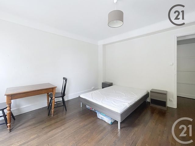 Appartement F5 à vendre - 5 pièces - 111.0 m2 - TROYES - 10 - CHAMPAGNE-ARDENNE - Century 21 Lairé Immobilier