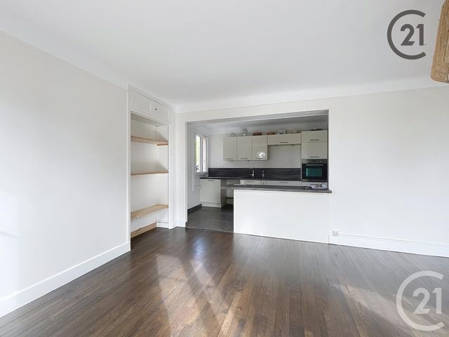 Appartement F5 à vendre - 5 pièces - 111.0 m2 - TROYES - 10 - CHAMPAGNE-ARDENNE - Century 21 Lairé Immobilier