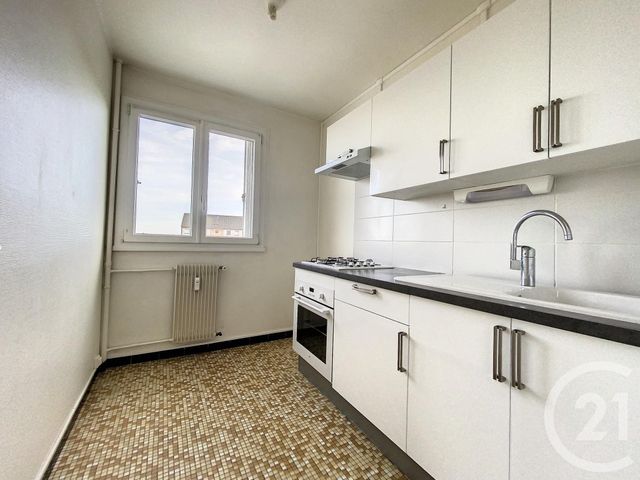 Afficher la photo en grand Appartement à vendre - 2 pièces - 45.05 m2 - TROYES - 10 - CHAMPAGNE-ARDENNE - Century 21 Lairé Immobilier