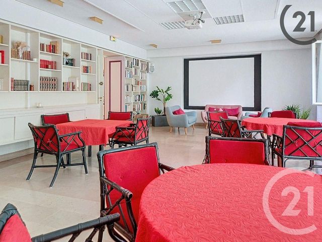 Appartement à vendre - 2 pièces - 60.0 m2 - TROYES - 10 - CHAMPAGNE-ARDENNE - Century 21 Lairé Immobilier