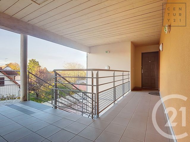 Appartement Studio à vendre - 1 pièce - 22.8 m2 - ST JULIEN LES VILLAS - 10 - CHAMPAGNE-ARDENNE - Century 21 Lairé Immobilier