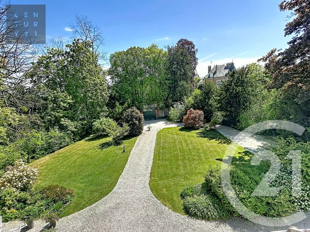 maison à vendre - 15 pièces - 655.0 m2 - ST JULIEN LES VILLAS - 10 - CHAMPAGNE-ARDENNE - Century 21 Lairé Immobilier
