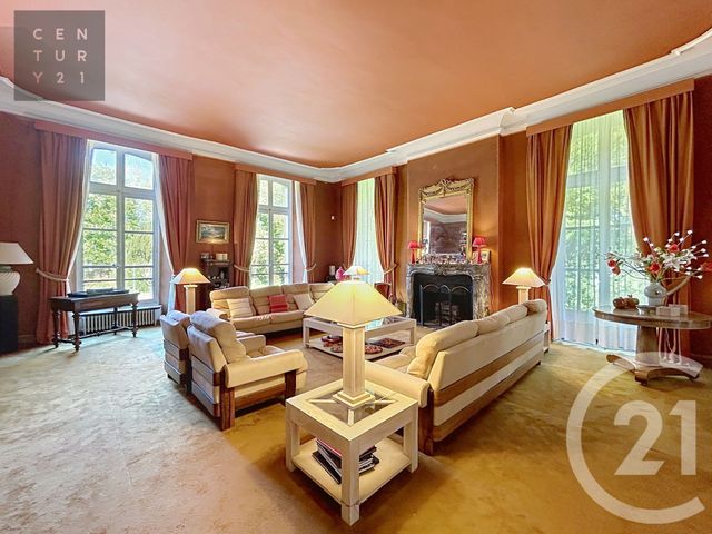 maison à vendre - 15 pièces - 655.0 m2 - ST JULIEN LES VILLAS - 10 - CHAMPAGNE-ARDENNE - Century 21 Lairé Immobilier
