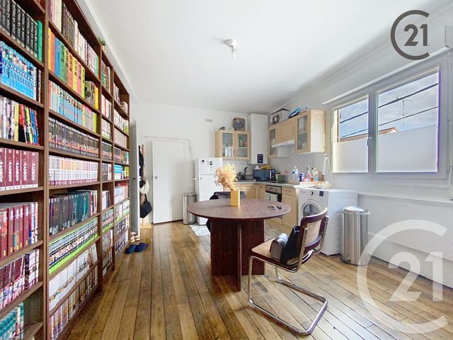 Afficher la photo en grand Appartement T2 à vendre - 3 pièces - 47.0 m2 - TROYES - 10 - CHAMPAGNE-ARDENNE - Century 21 Lairé Immobilier